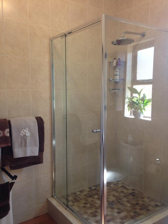 A Hundred Thousand Welcomes B&B Sandton Extérieur photo