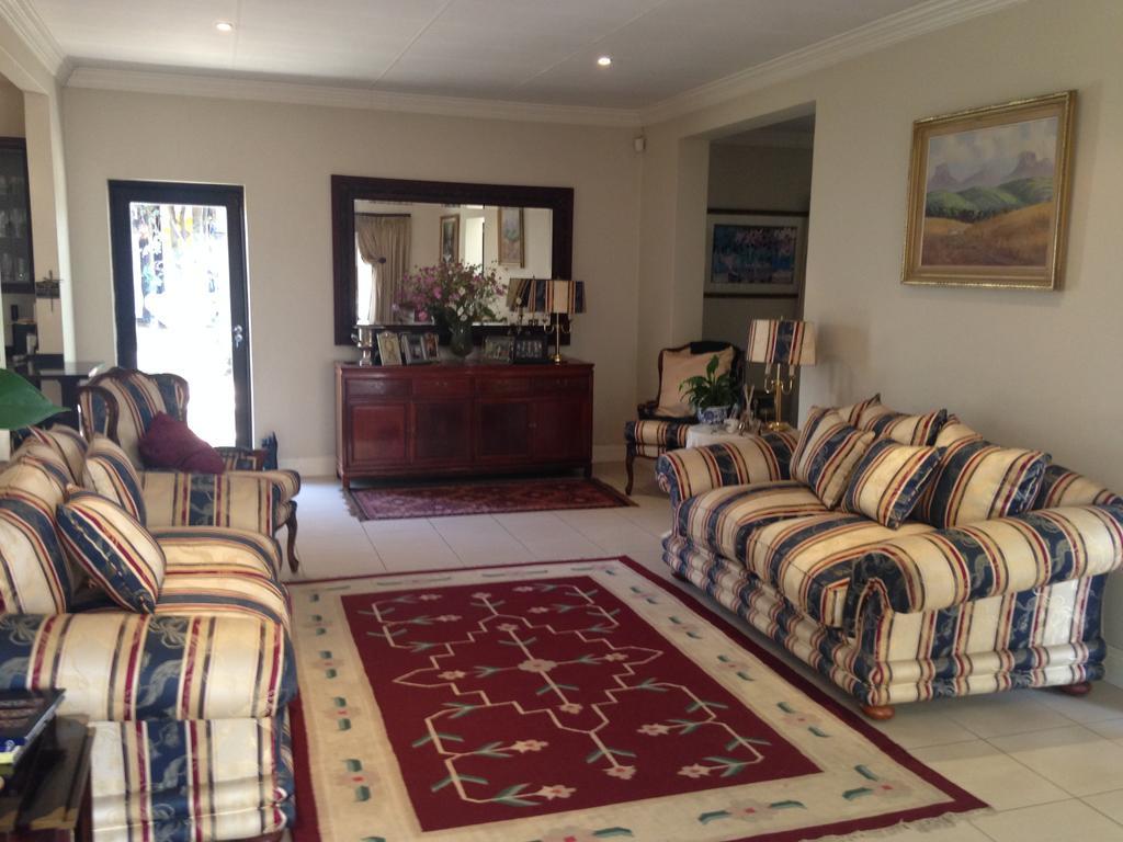 A Hundred Thousand Welcomes B&B Sandton Extérieur photo